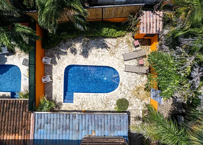 Charming Duplex In Playa Surfside Community, With A Private Pool, Cozy Interior And Walkable Access To The Сasa de vacaciones Potrero (Guanacaste)